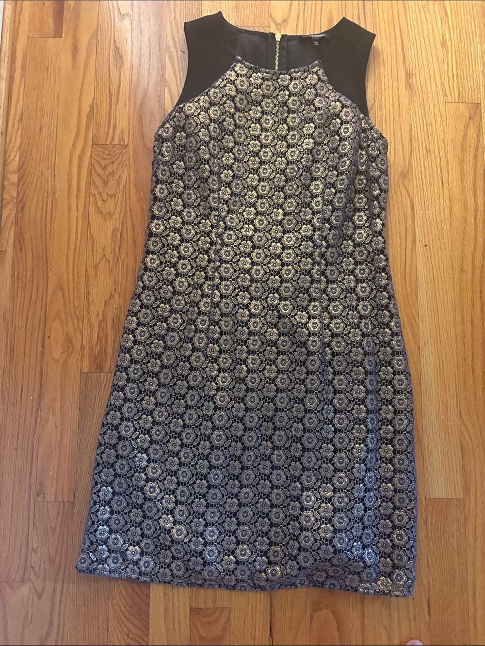 Juicy Couture Black & Silver Floral Metallic Shift Dress